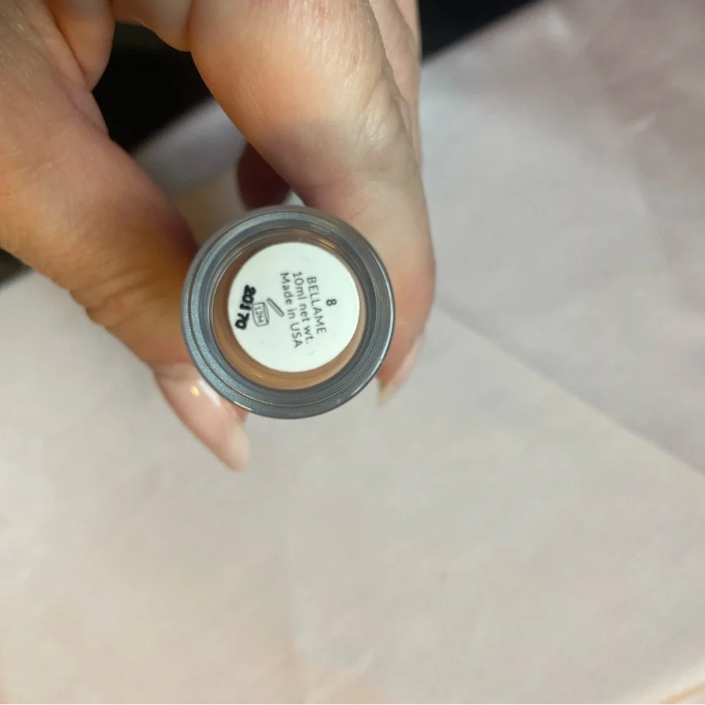 Bellame Concealer shade 8 - Picture 4 of 4